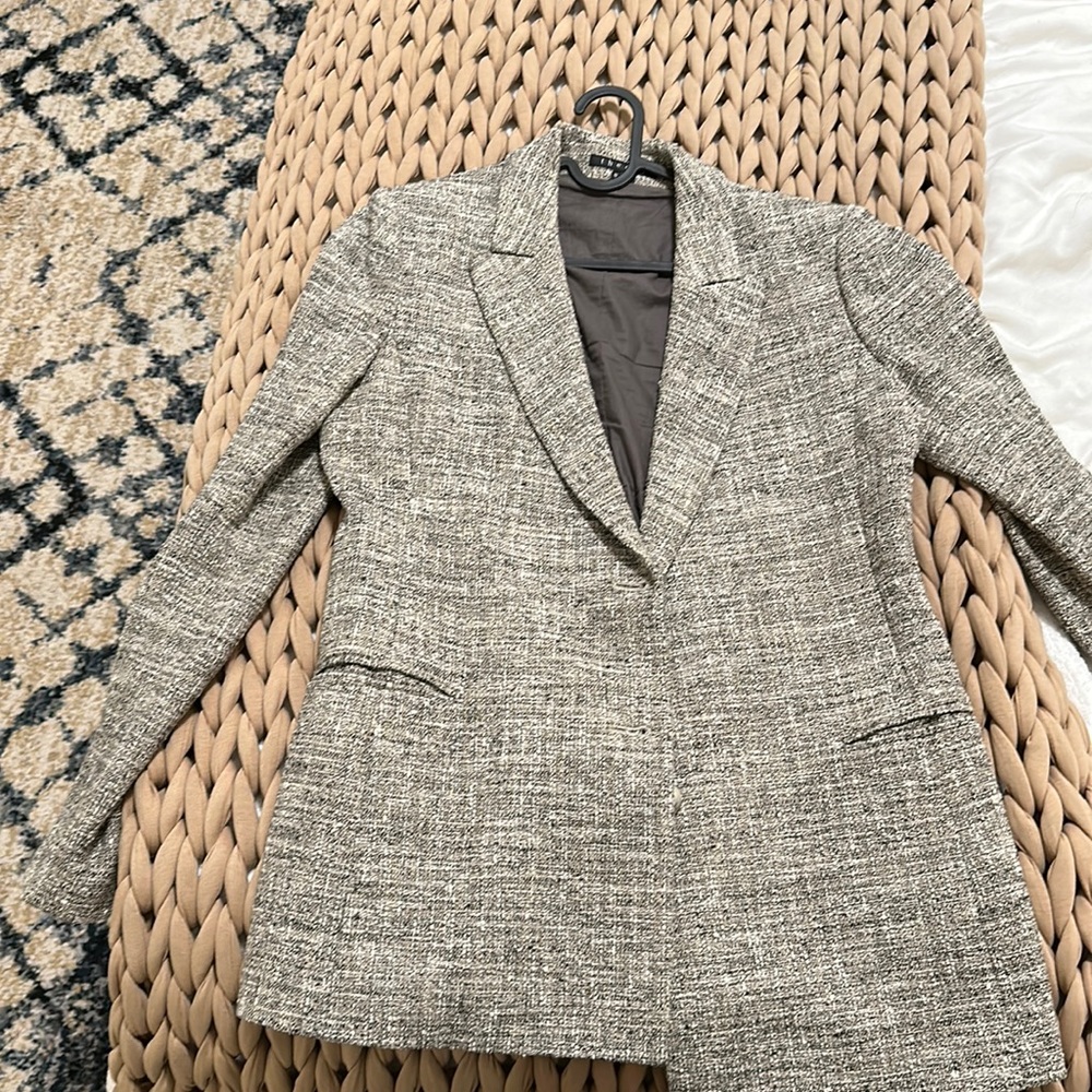 Theory Blazer size 10 women’s